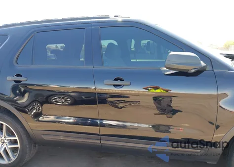 2017 Ford Explorer из США, поврежденный, VIN 1FM5K8B83HGA09405